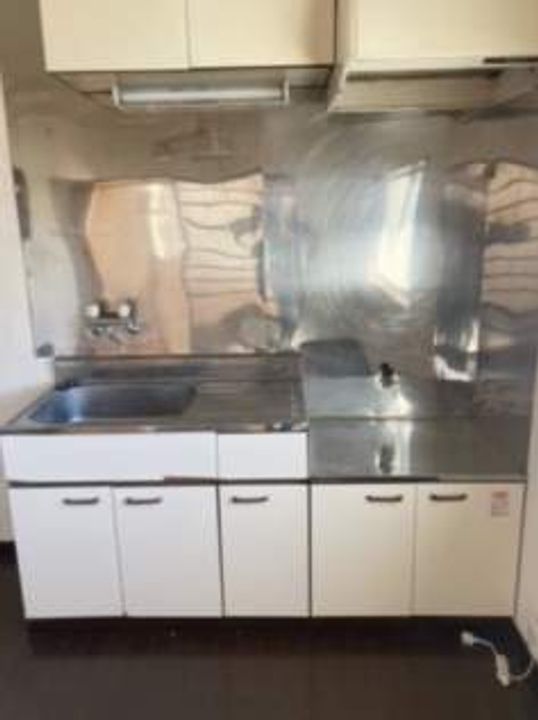 ライブリー鳥沢A13のキッチン