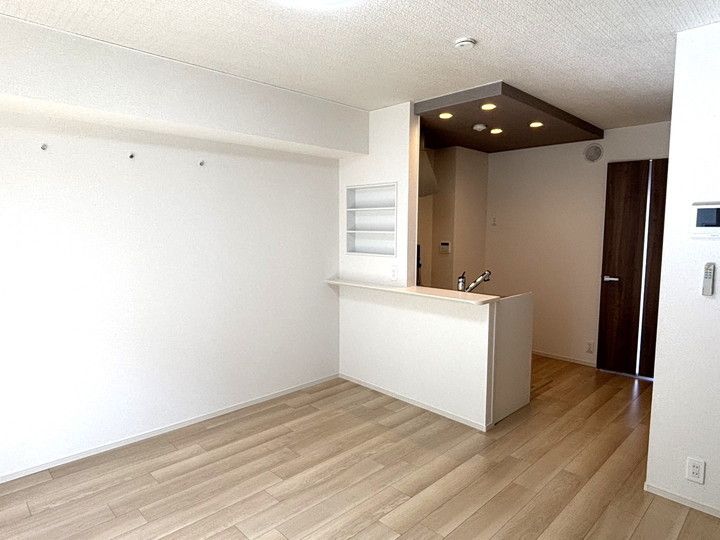 テェーニメント・ブイピー200の内装