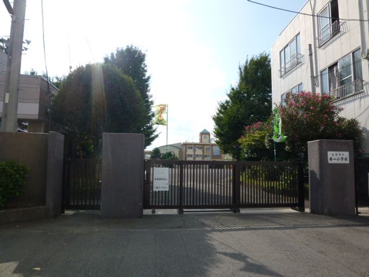 サンイーストの周辺