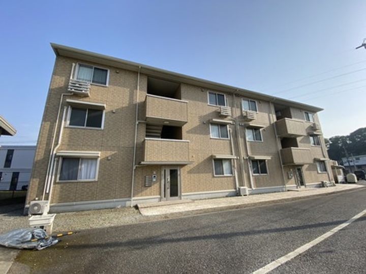 R ルミエール(アールルミエール)の外観