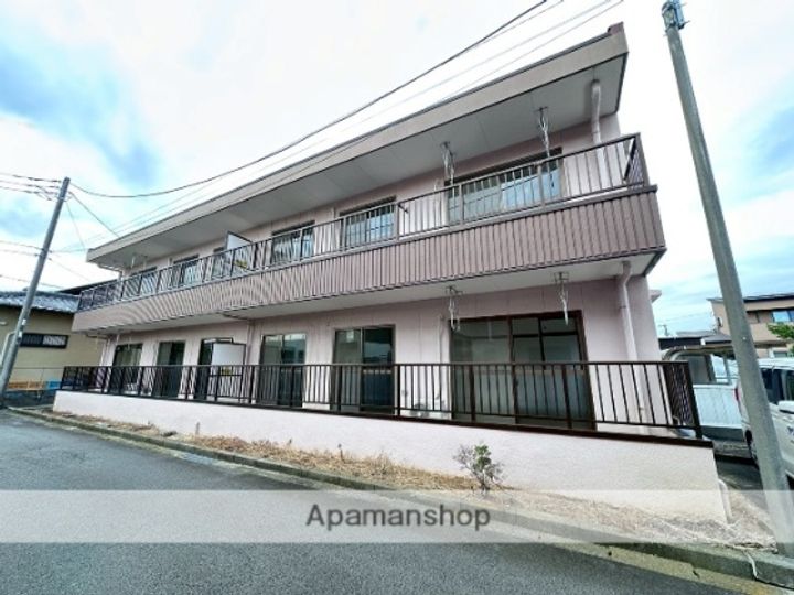 カーサ長窪Aの外観