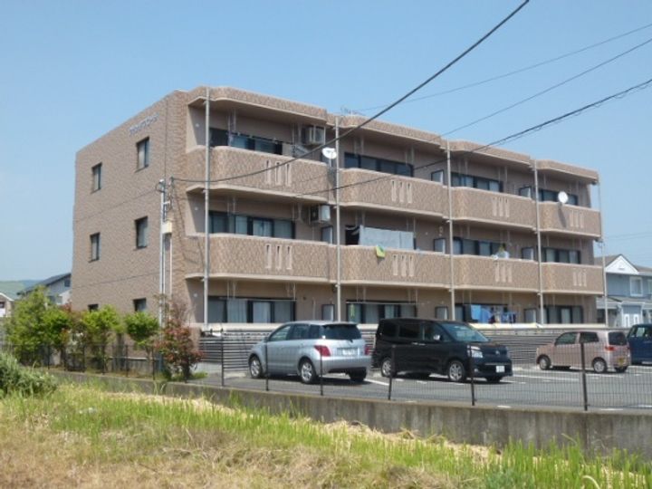 グランデフローラの外観