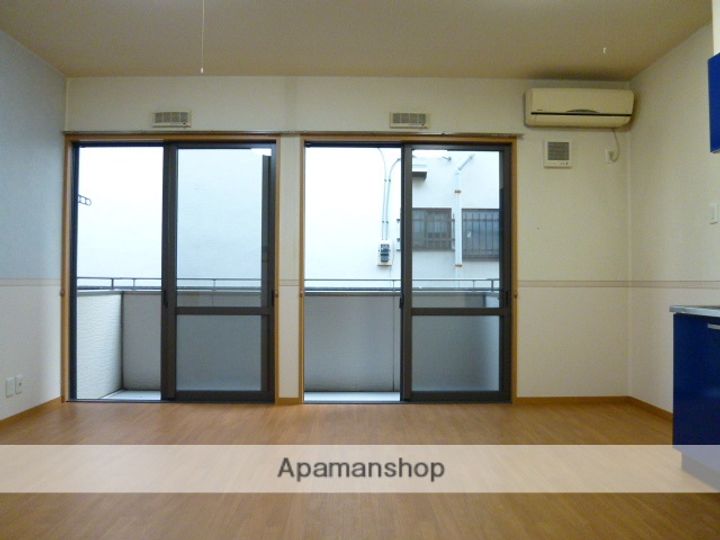 静岡県沼津市西添町の賃貸アパートの内装