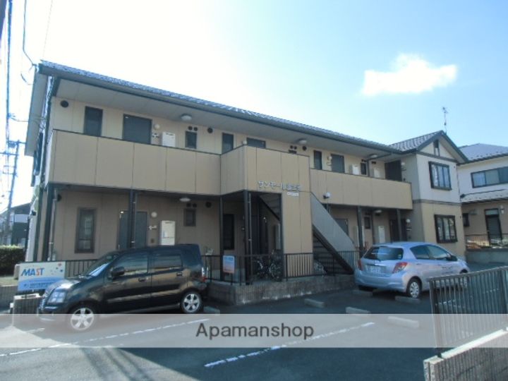 静岡県御殿場市東田中1丁目の賃貸アパートの外観