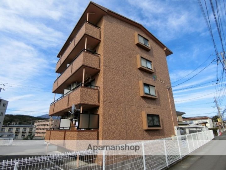 シャラ・Ⅱの外観