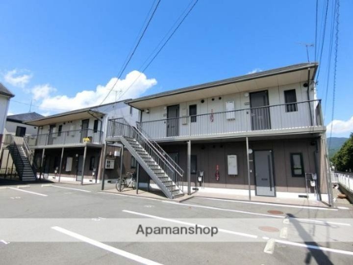 ルミエール大坂の外観