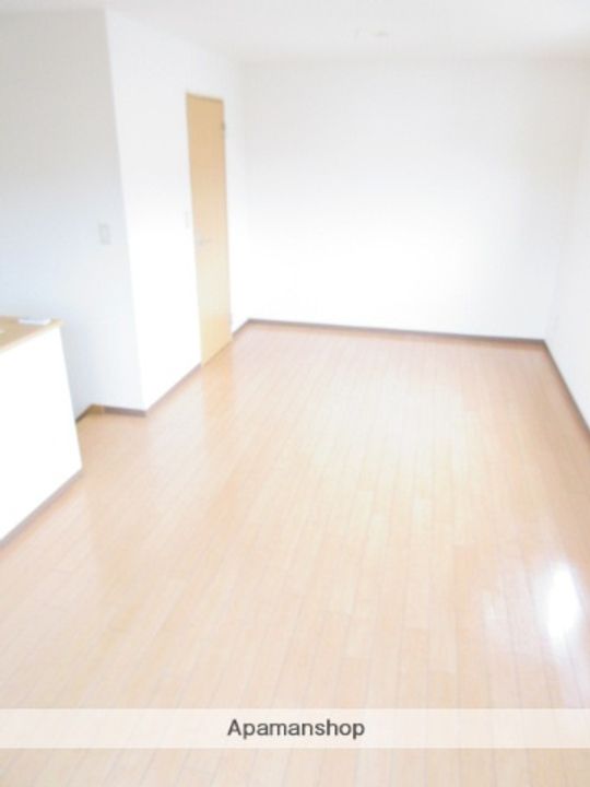 悠ハウジングオオツカの居間