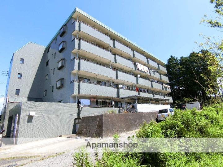 コーポラス新橋の外観