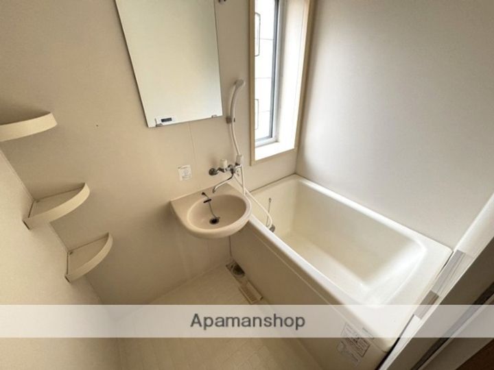 ヴィラ・ラフィーネの風呂