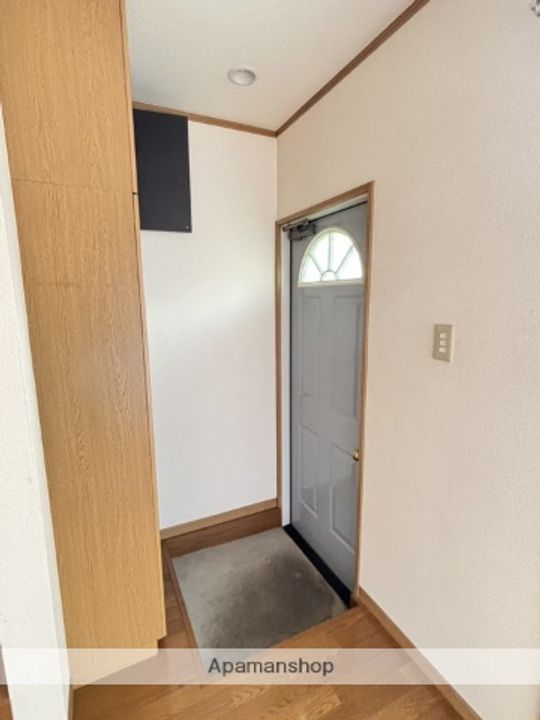 ヴィラ・ラフィーネの玄関