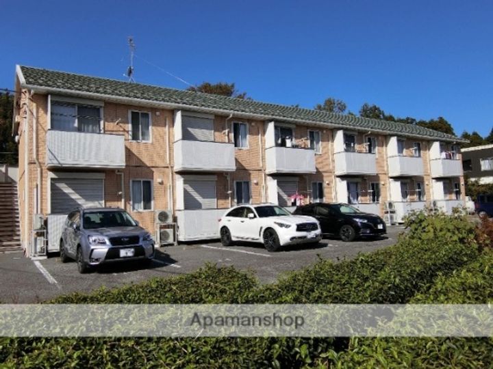 シャーメゾン中山の外観