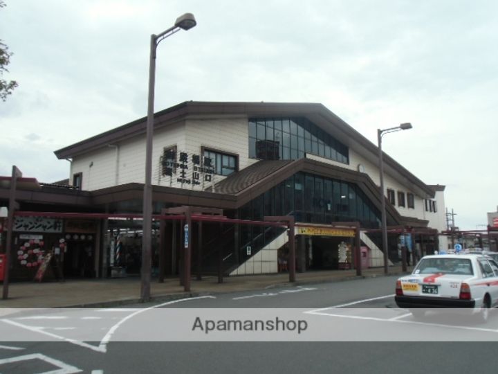 静岡県御殿場市東田中1丁目の賃貸アパートの周辺