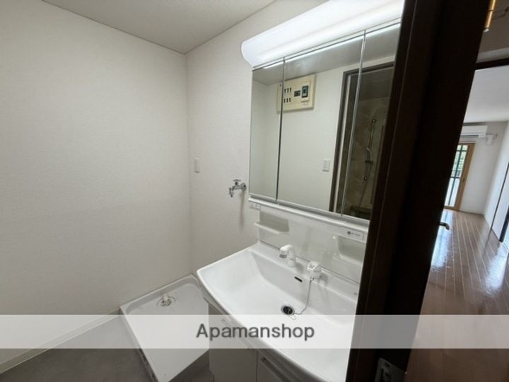 コーポラス野中の内装