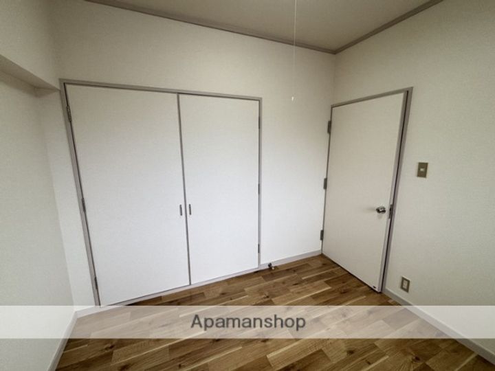 メゾン東富士の内装