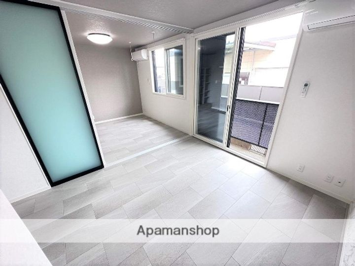 フレグランス タカハシの内装