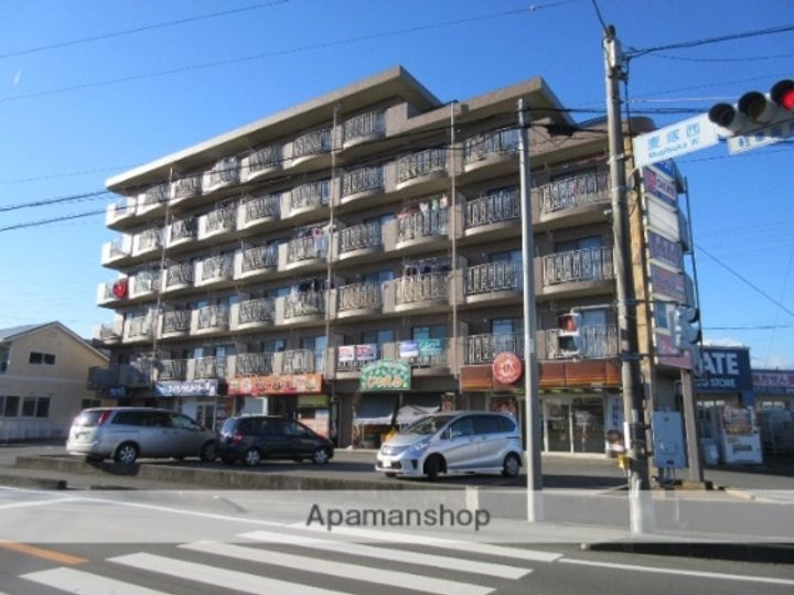 カツマタプラザの外観