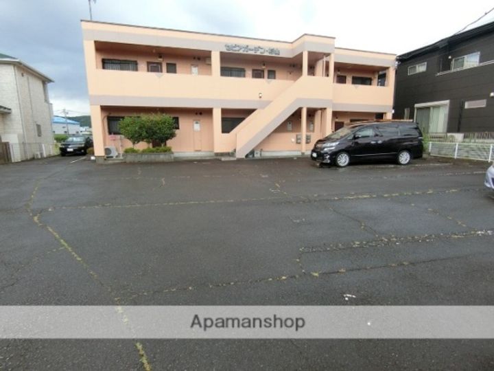 セピアガーデン杉山の外観