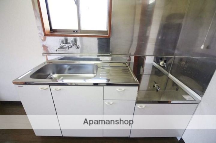 マーメゾン大坂のキッチン