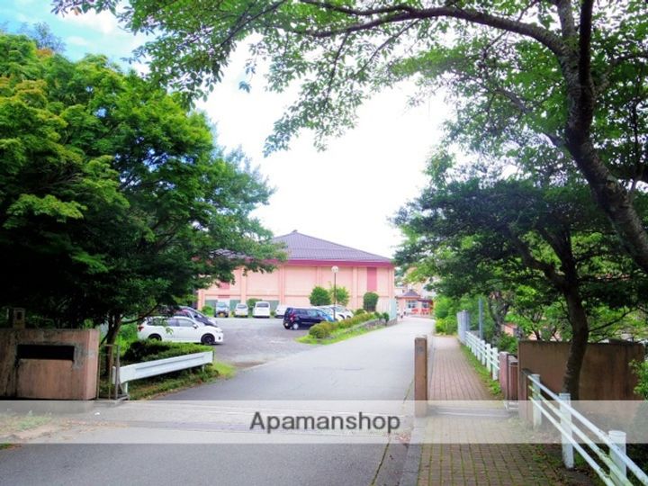 マーメゾン大坂の周辺