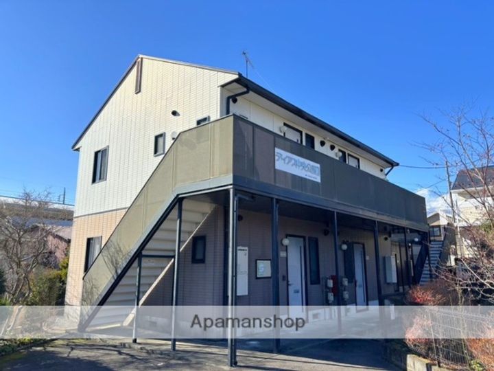 静岡県御殿場市萩原の賃貸アパートの外観