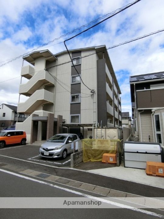 プレミアム大坂の外観