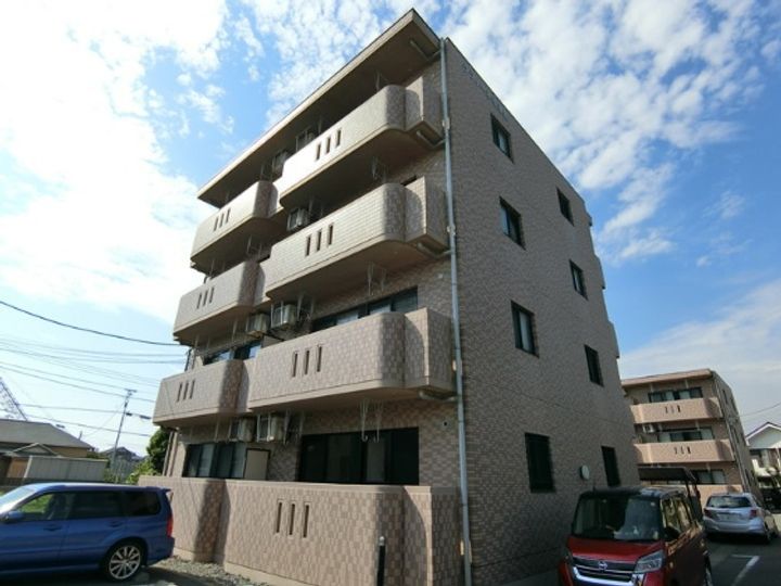 ラフィーネ壱番館の外観