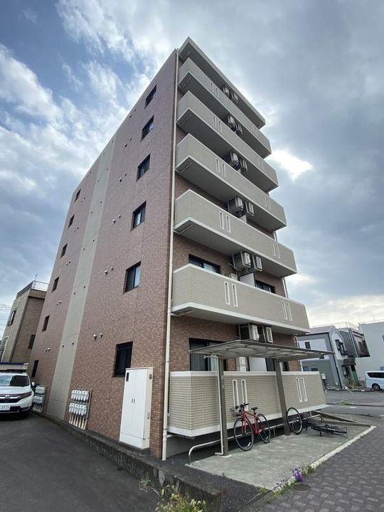 アビターレ平町の外観