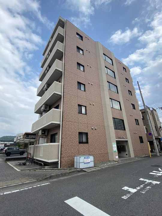 アビターレ平町の外観