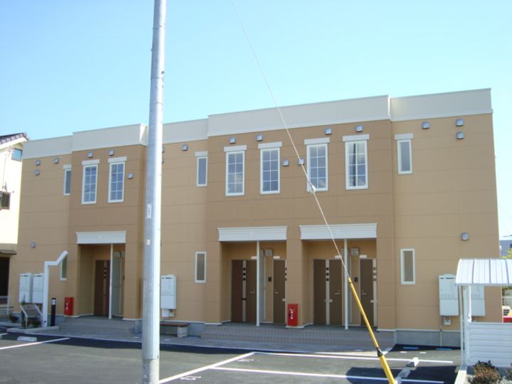 ラヴィアンローズSの外観