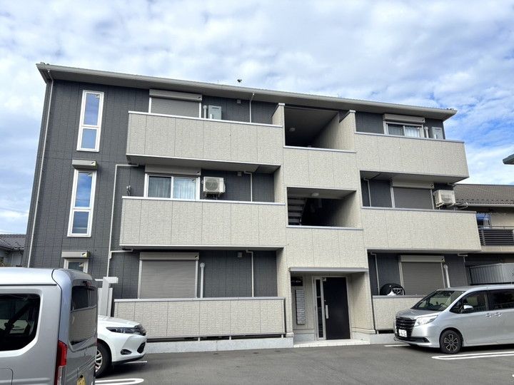 マーメゾン 東田中の外観