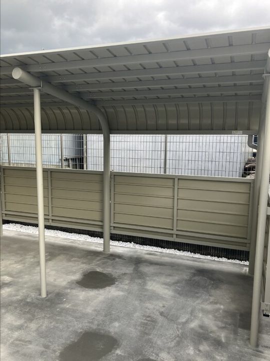 トリシア K・Jの内装