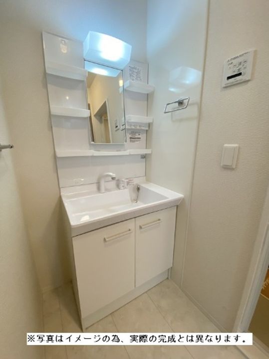 トリシア K・Jのその他画像