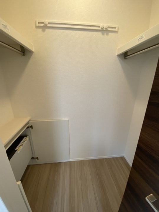 シャルマンカーサのその他画像