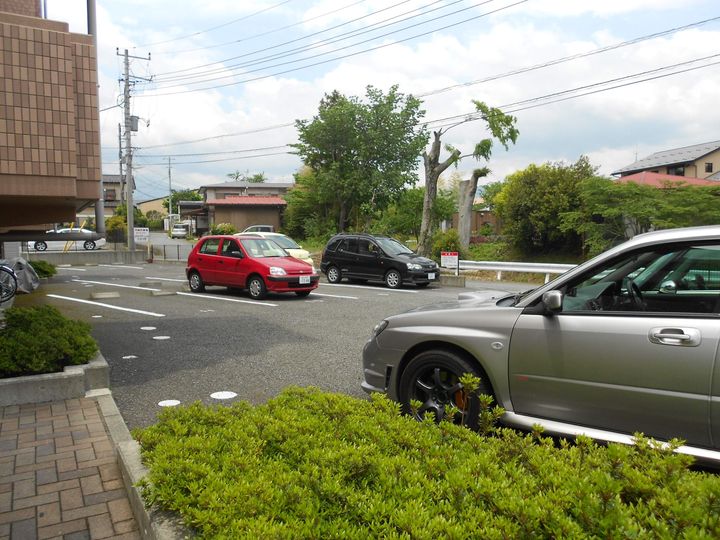 ソレアード京塚原の外観