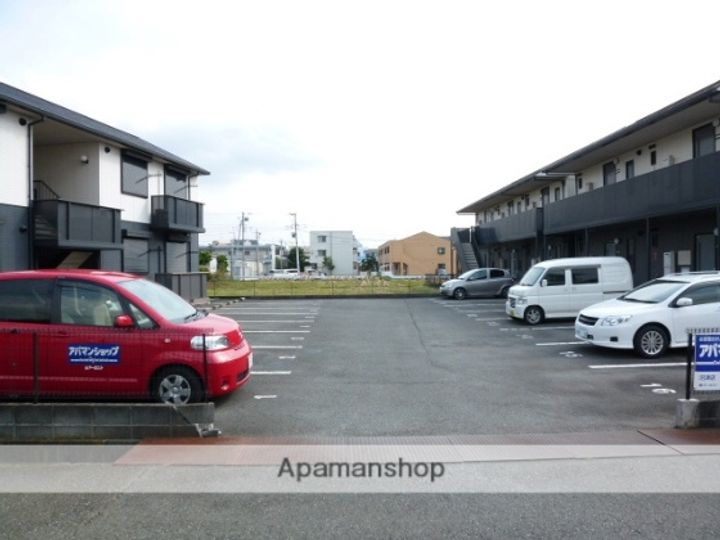 グランメールカーサの外観