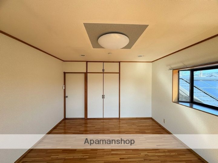 中之台ハイツの内装