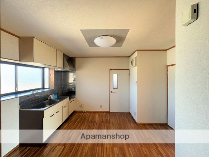 中之台ハイツの内装