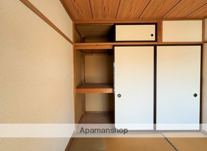 中之台ハイツの内装