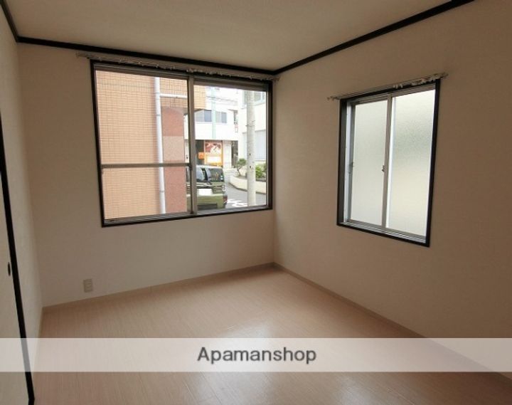 レセーナ101の内装