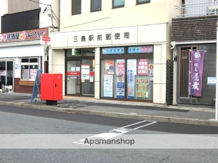 ジルコーバ301の周辺