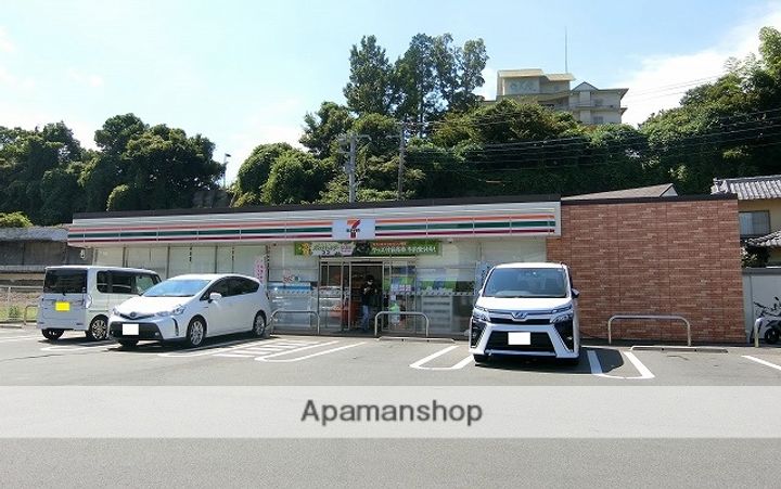 グレイスコート202の周辺