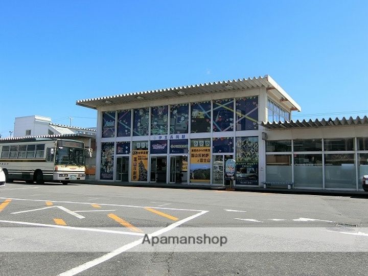 高野コーポの周辺