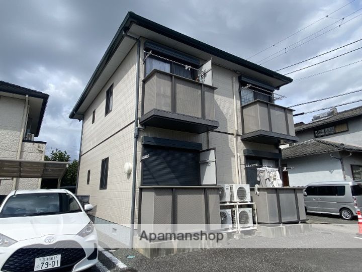 静岡県沼津市東椎路の賃貸アパート102の外観
