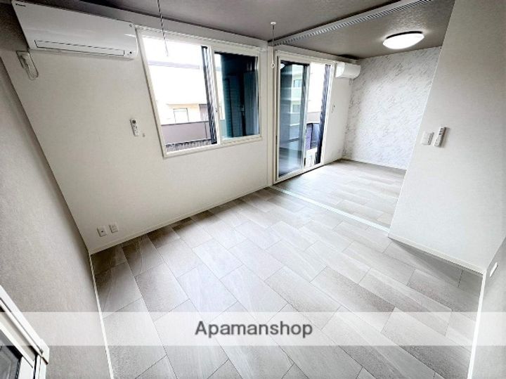 静岡県沼津市大岡の賃貸アパート101の内装