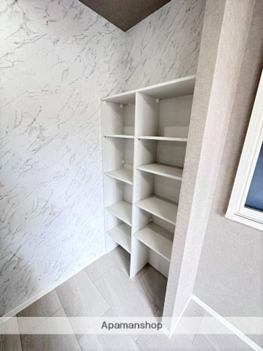 静岡県沼津市大岡の賃貸アパート101の内装