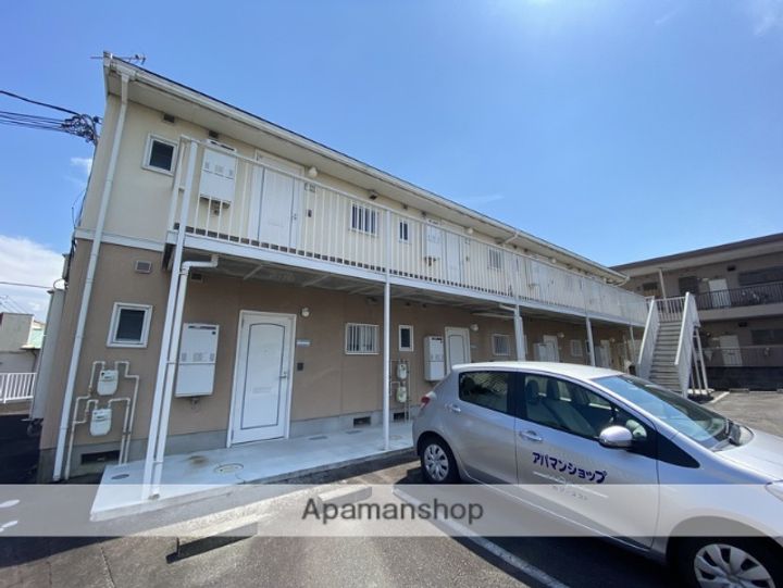 静岡県沼津市駿河台の賃貸アパート101の外観