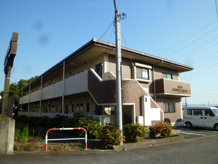 静岡県沼津市岡宮の賃貸マンション102の外観
