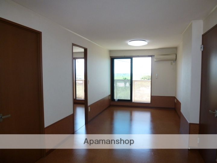 静岡県沼津市井出の賃貸アパート201の内装