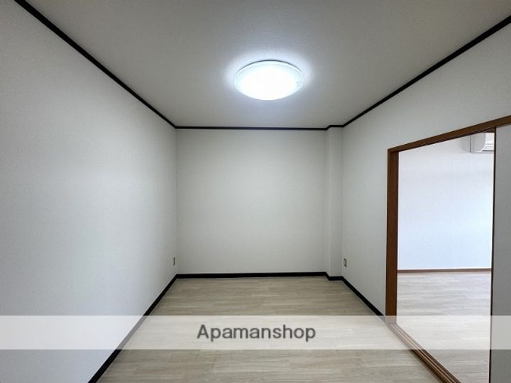 シティパレス柿島の内装