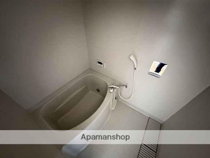 静岡県沼津市大諏訪の賃貸アパートの風呂